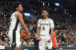 今日NBA热火vs魔术全场录像_今日NBA热火vs魔术全场录像在线观看_免费看直播